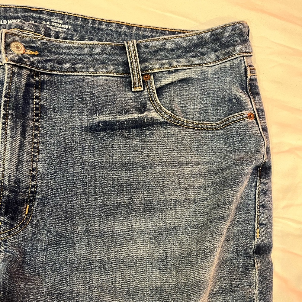 High Rise Slit Jeans - Picture 5 of 10